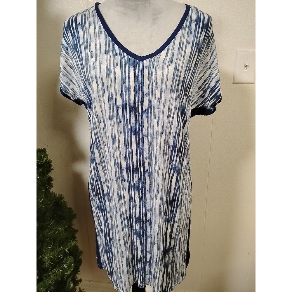 Simply Vera Vera Wang dress size medium blue and white stripe watercolor s-s
